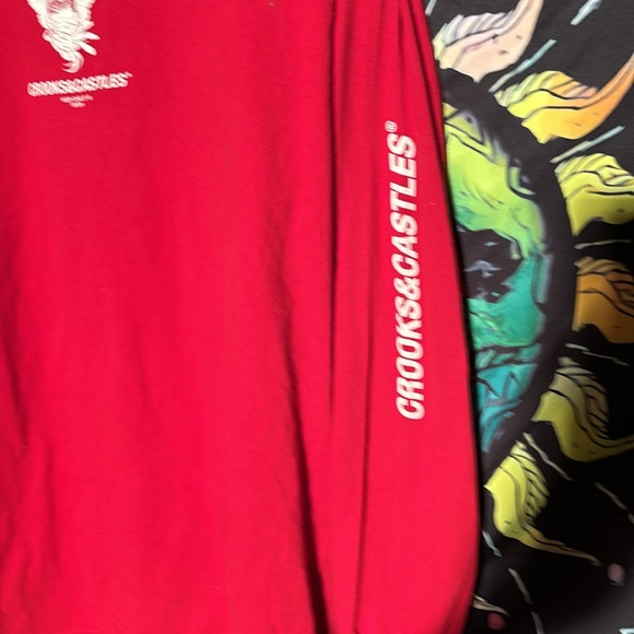 Crooks And Castles Red Long Sleeve Shirt Crewneck Size Large Graphic Logo - Picture 3 of 4